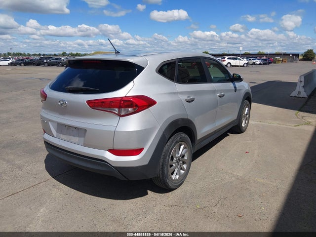 2018 HYUNDAI TUCSON KM8J23A40JU701693 Photo 3