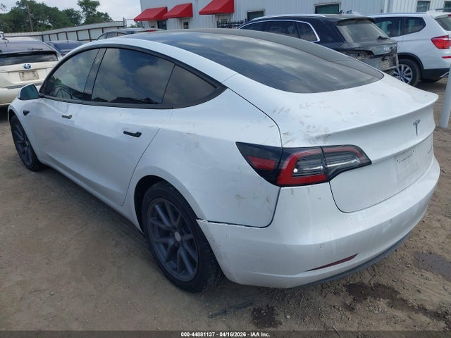 44881137 :رقم المزاد ، 5YJ3E1EB6MF928224 vin ، 2021 Tesla Model 3 Long Range Dual Motor All-wheel Drive مزاد بيع