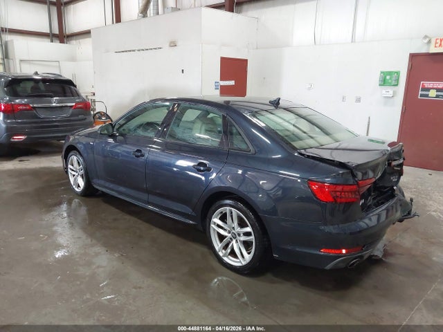 44881164 :رقم المزاد ، WAUKMAF48HN058320 vin ، 2017 Audi A4 2.0t Season Of Audi Ultra Premium مزاد بيع