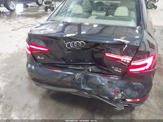 44881164 :رقم المزاد ، WAUKMAF48HN058320 vin ، 2017 Audi A4 2.0t Season Of Audi Ultra Premium مزاد بيع