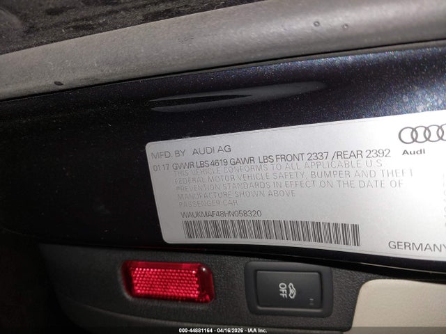 44881164 :رقم المزاد ، WAUKMAF48HN058320 vin ، 2017 Audi A4 2.0t Season Of Audi Ultra Premium مزاد بيع