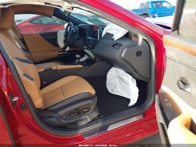 44881171 :رقم المزاد ، 58AEZ1B11RU183717 vin ، 2024 Lexus Es 350 Luxury مزاد بيع