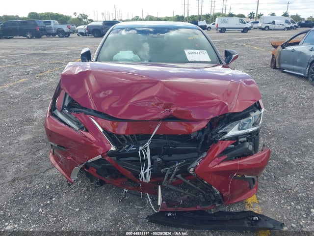 44881171 :رقم المزاد ، 58AEZ1B11RU183717 vin ، 2024 Lexus Es 350 Luxury مزاد بيع