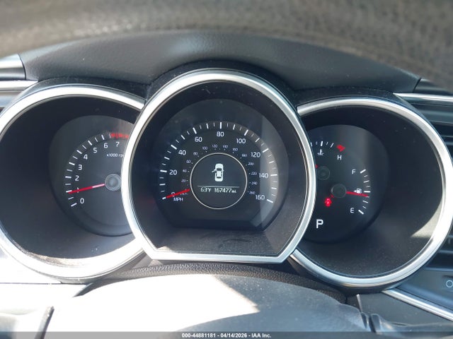 KNAGM4A79F5536332 KIA Optima Lx