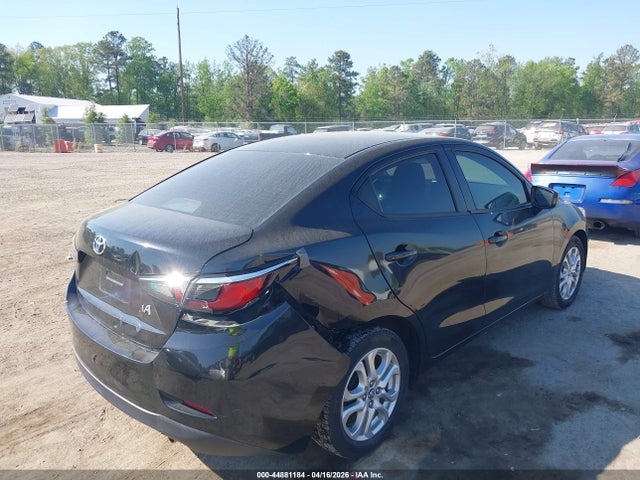 3MYDLBYV1HY159861 Toyota YARIS IA