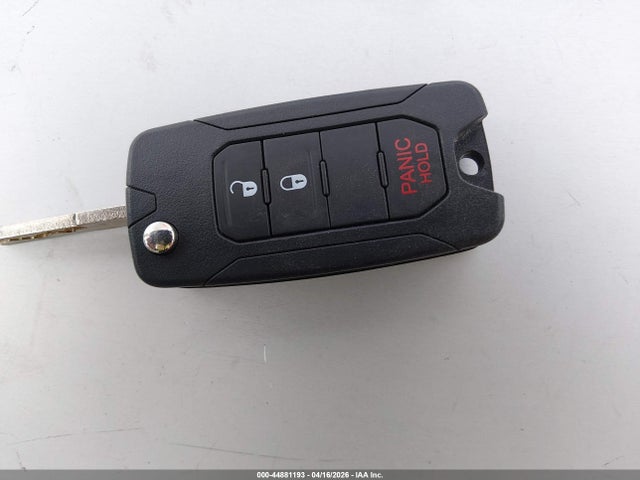 ZACCJBBT5FPB49455 Jeep Renegade Latitude