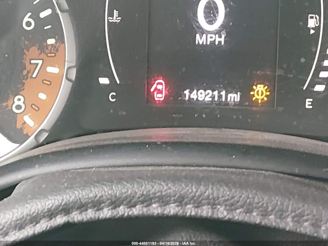 ZACCJBBT5FPB49455 Jeep Renegade Latitude