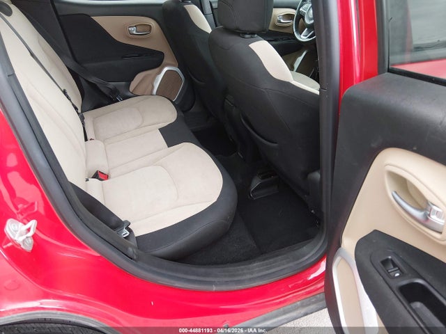 ZACCJBBT5FPB49455 Jeep Renegade Latitude