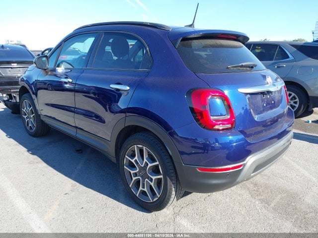 ZFBNFYB15KP781152 Fiat 500x Trekking Awd
