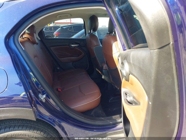 ZFBNFYB15KP781152 Fiat 500x Trekking Awd