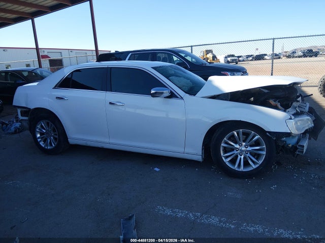 44881200 :رقم المزاد ، 2C3CCAEG2GH269059 vin ، 2016 Chrysler 300c مزاد بيع