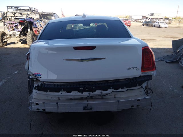 44881200 :رقم المزاد ، 2C3CCAEG2GH269059 vin ، 2016 Chrysler 300c مزاد بيع
