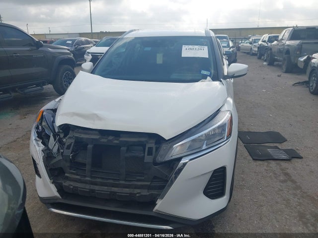Продаж на аукціоні авто 2021 Nissan Kicks Sv Xtronic Cvt, vin: 3N1CP5CV3ML554710, номер лоту: 44881201