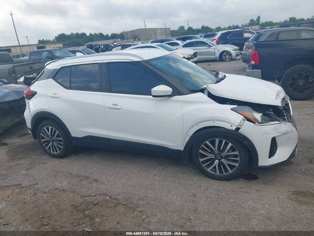 Продаж на аукціоні авто 2021 Nissan Kicks Sv Xtronic Cvt, vin: 3N1CP5CV3ML554710, номер лоту: 44881201
