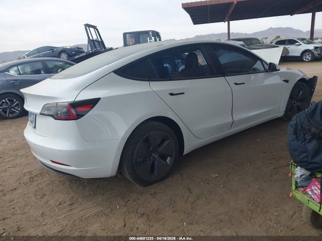 44881225 :رقم المزاد ، 5YJ3E1EA7MF977116 vin ، 2021 Tesla Model 3 Standard Range Plus Rear-wheel Drive مزاد بيع
