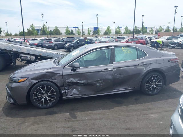 4T1G11AK6PU763415 Toyota CAMRY SE