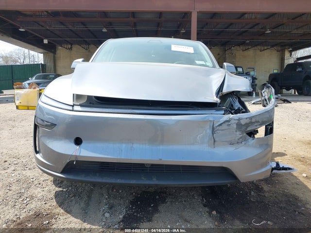 Продаж на аукціоні авто 2026 Tesla Model Y All-wheel Drive/long Range Launch Series/premium All-wheel Drive, vin: 7SAYGDEE6TF552721, номер лоту: 44881245