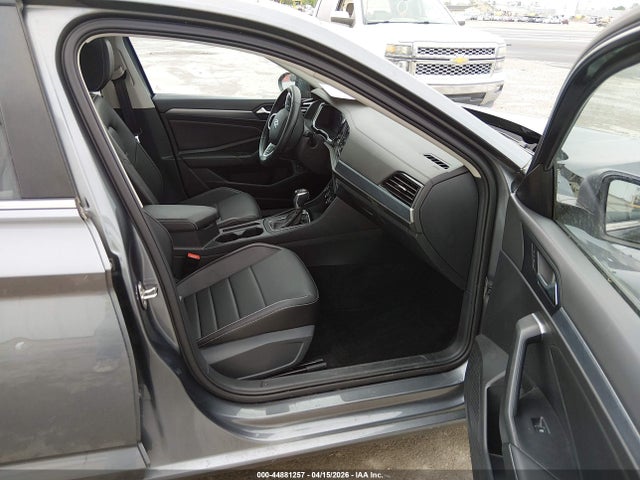 Aukcja sprzedaży 2022 Volkswagen Jetta 1.5t Se, vin: 3VW7M7BU3NM012947, numer aukcji: 44881257
