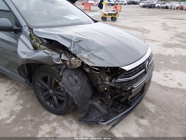Aukcja sprzedaży 2022 Volkswagen Jetta 1.5t Se, vin: 3VW7M7BU3NM012947, numer aukcji: 44881257