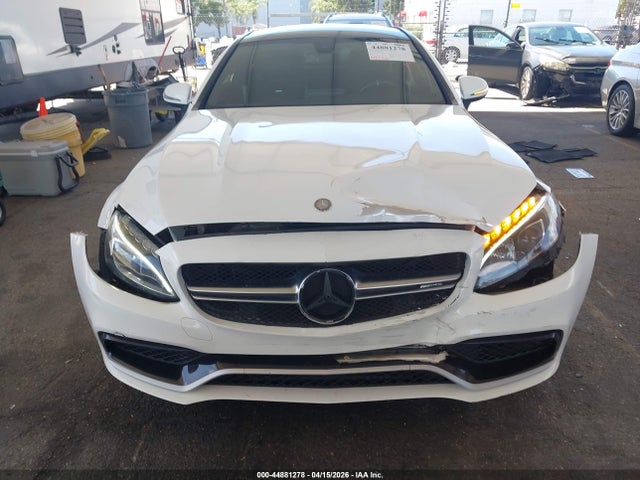 2017 Mercedes-benz Amg C 63 S მანქანა იყიდება აუქციონზე, vin: WDDWJ8HB9HF488276, აუქციონის ნომერი: 44881278