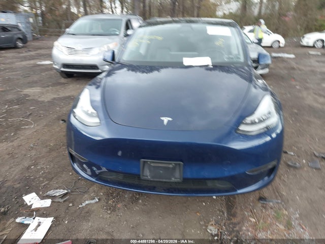 44881298 :رقم المزاد ، 7SAYGDEE2NF320152 vin ، 2022 Tesla Model Y Long Range Dual Motor All-wheel Drive مزاد بيع