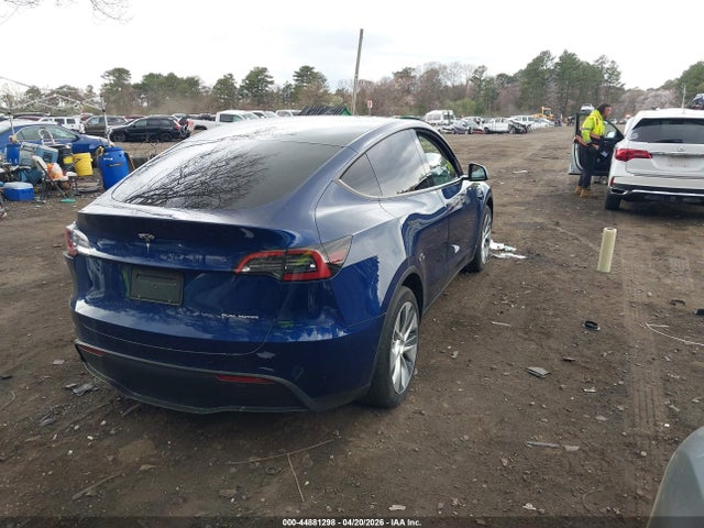 44881298 :رقم المزاد ، 7SAYGDEE2NF320152 vin ، 2022 Tesla Model Y Long Range Dual Motor All-wheel Drive مزاد بيع