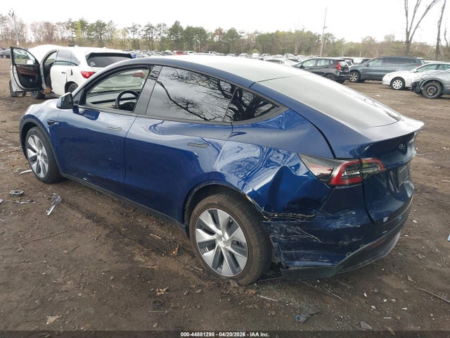 44881298 :رقم المزاد ، 7SAYGDEE2NF320152 vin ، 2022 Tesla Model Y Long Range Dual Motor All-wheel Drive مزاد بيع