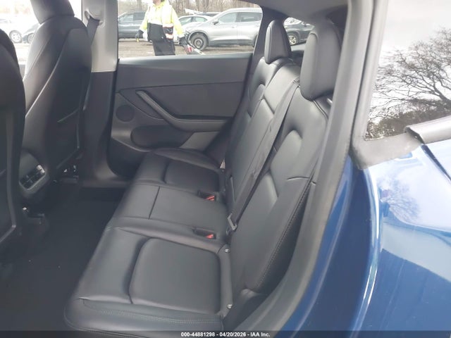 44881298 :رقم المزاد ، 7SAYGDEE2NF320152 vin ، 2022 Tesla Model Y Long Range Dual Motor All-wheel Drive مزاد بيع