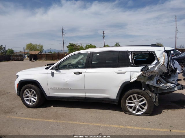 1C4RJKAG3P8803702 Jeep Grand Cherokee L Laredo 4x4