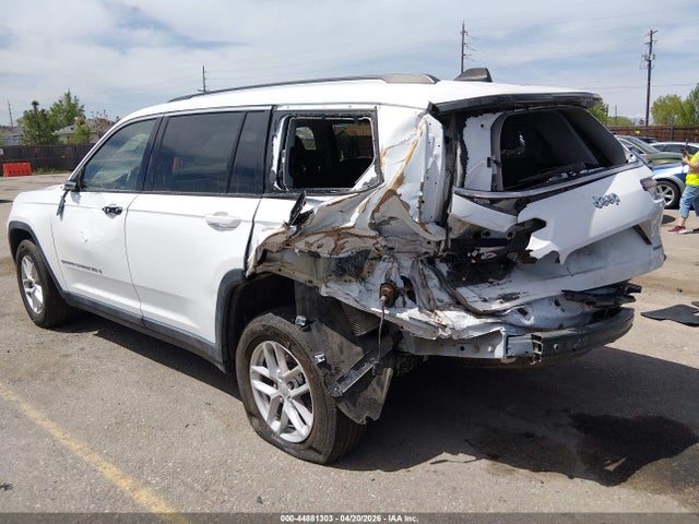 1C4RJKAG3P8803702 Jeep Grand Cherokee L Laredo 4x4