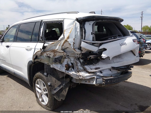 1C4RJKAG3P8803702 Jeep Grand Cherokee L Laredo 4x4