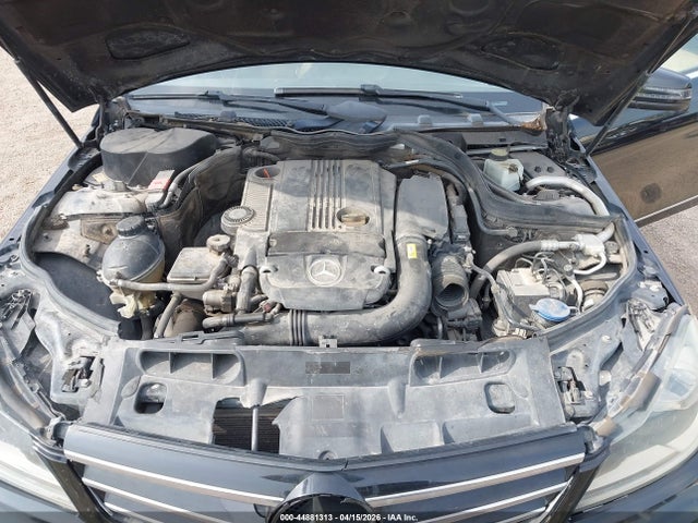 Продаж на аукціоні авто 2014 Mercedes-benz C 250 Sport, vin: WDDGF4HB7EG249992, номер лоту: 44881313