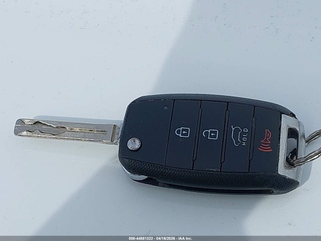 5XYKTCA64EG455973 KIA SORENTO LX