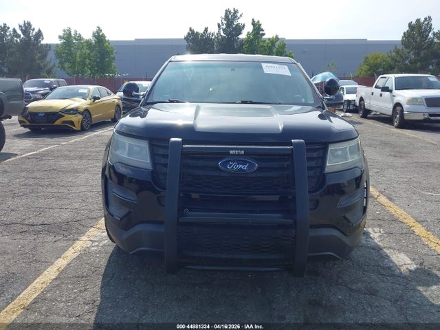 1FM5K8AR9HGB40882 Ford Utility Police Interceptor
