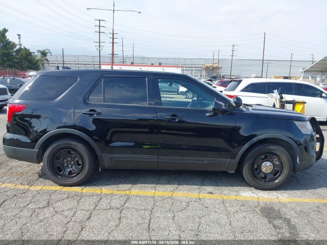 1FM5K8AR9HGB40882 Ford Utility Police Interceptor