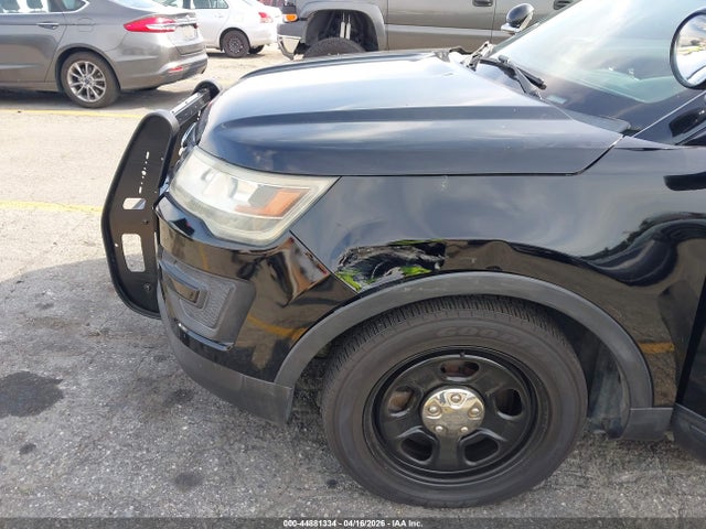 1FM5K8AR9HGB40882 Ford Utility Police Interceptor