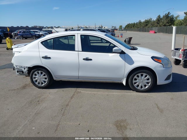 3N1CN7AP3JL803024 Nissan Versa 1.6 S+