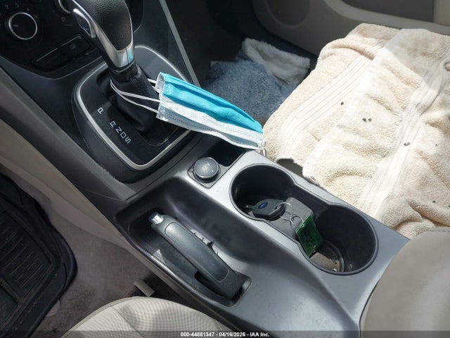 1FMCU0GX1EUB31597 Ford ESCAPE SE