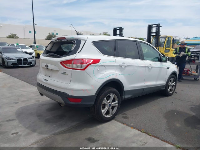 1FMCU0GX1EUB31597 Ford ESCAPE SE