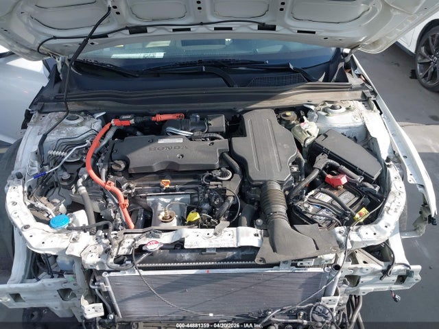 2018 HONDA ACCORD HYBRID 1HGCV3F96JA010552 Photo 9