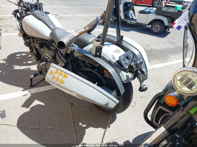 1HD1YXZ2XRB042475 Harley-Davidson Fxlrst
