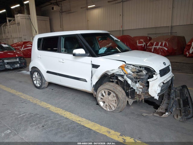 Продаж на аукціоні авто 2013 Kia Soul +, vin: KNDJT2A6XD7534856, номер лоту: 44881369