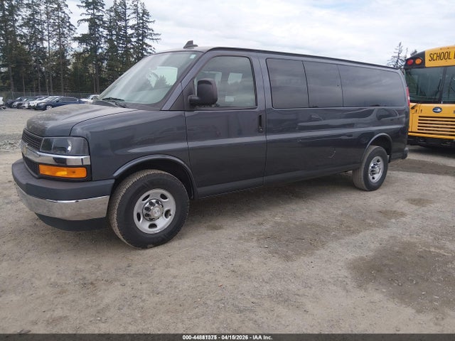 1GAZGPFFXH1292794 Chevrolet Express 3500 Lt
