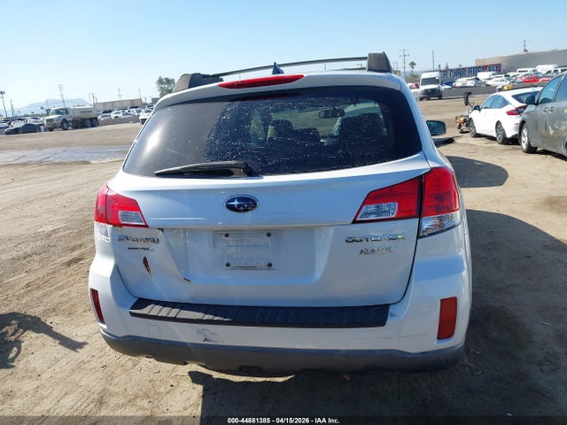 Продаж на аукціоні авто 2014 Subaru Outback 2.5i Premium, vin: 4S4BRBCC9E3319835, номер лоту: 44881385