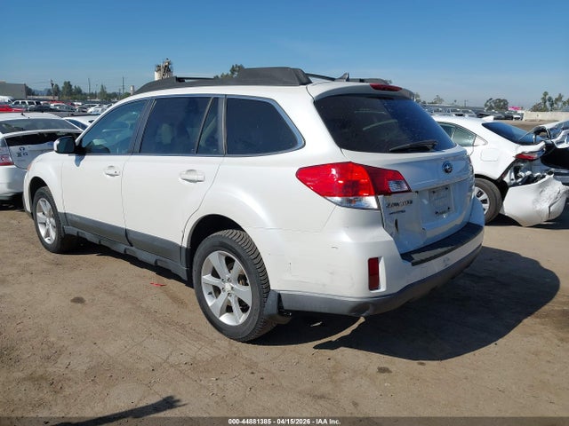 Продаж на аукціоні авто 2014 Subaru Outback 2.5i Premium, vin: 4S4BRBCC9E3319835, номер лоту: 44881385
