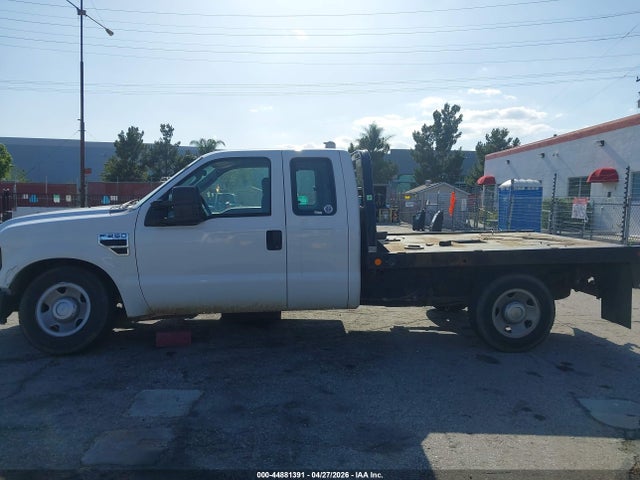 2008 Ford F-250 Lariat/xl/xlt მანქანა იყიდება აუქციონზე, vin: 1FTSX20568EC99195, აუქციონის ნომერი: 44881391