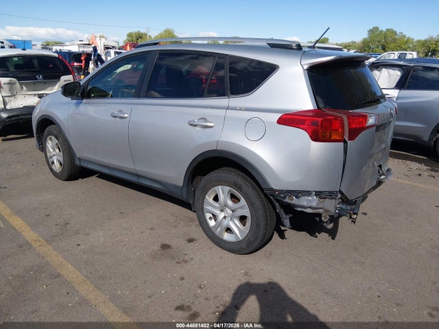 Toyota RAV4 LE 2014 JTMBFREV3E5030233 Image 3