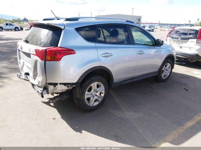 Toyota RAV4 LE 2014 JTMBFREV3E5030233 Image 4