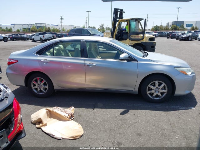 Toyota CAMRY LE 2016 4T4BF1FK7GR519458 Image 12