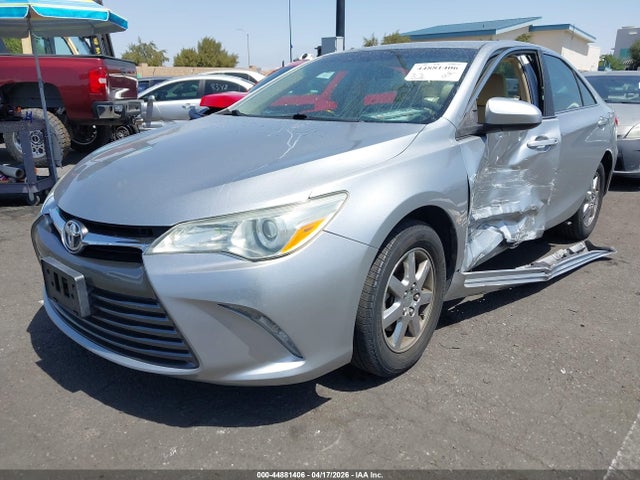 Toyota CAMRY LE 2016 4T4BF1FK7GR519458 Image 2